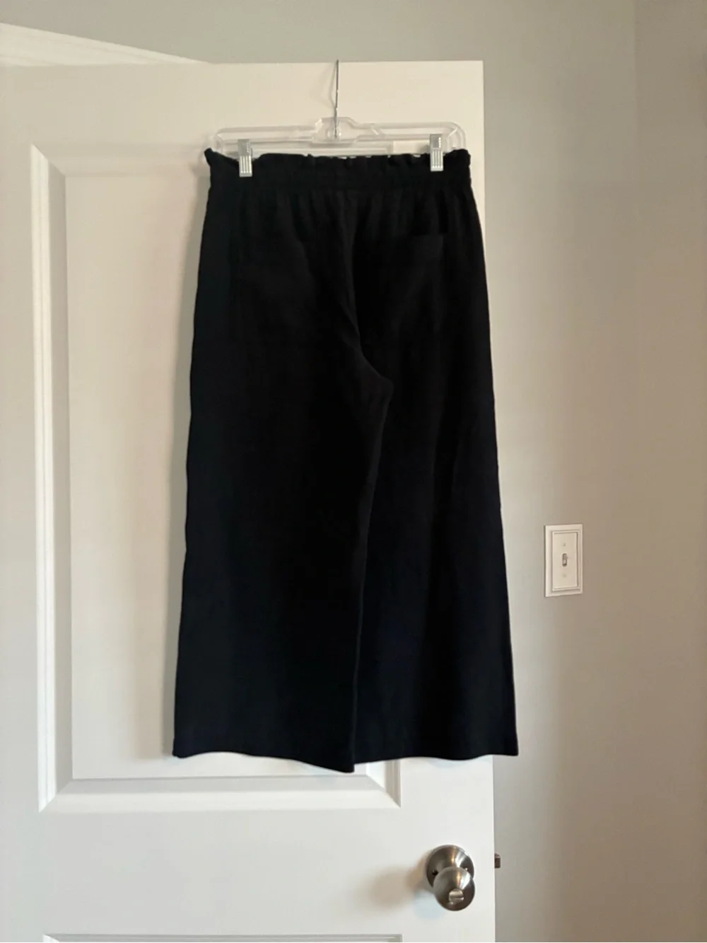 Evereve Cloth & Stone Black Wide Leg Cropped Drawstring Pants